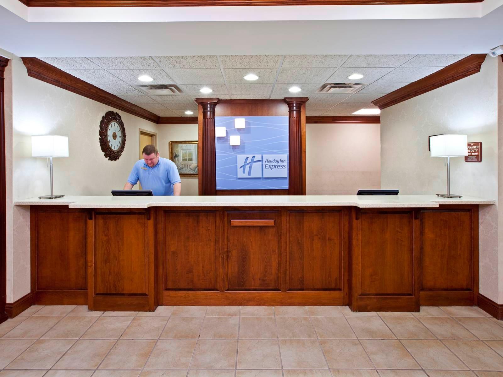Holiday Inn Express Hotel & Suites Richmond By Ihg Kültér fotó