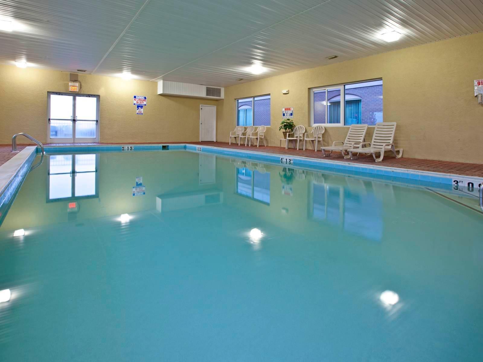 Holiday Inn Express Hotel & Suites Richmond By Ihg Kültér fotó