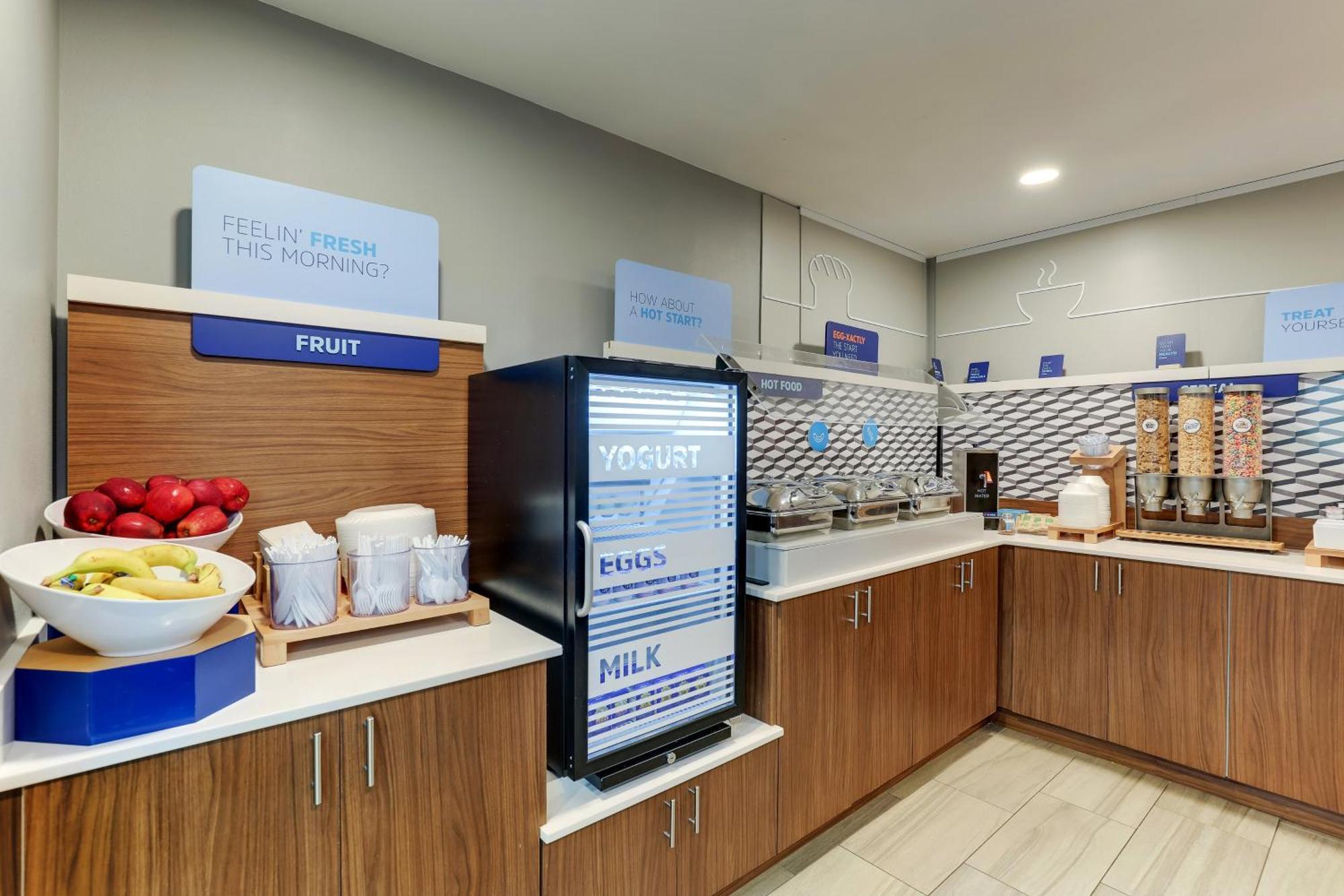 Holiday Inn Express Hotel & Suites Richmond By Ihg Kültér fotó