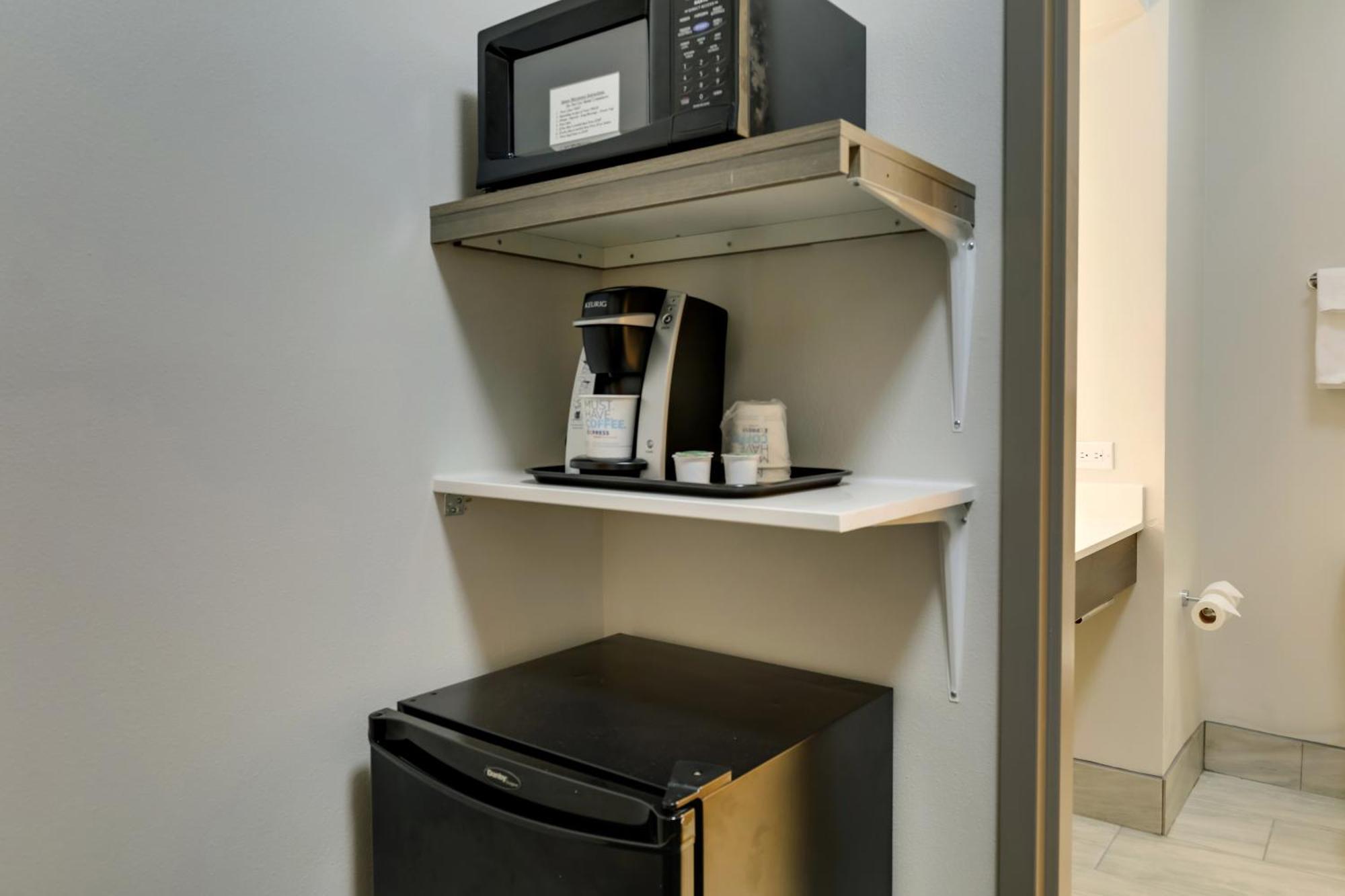 Holiday Inn Express Hotel & Suites Richmond By Ihg Kültér fotó