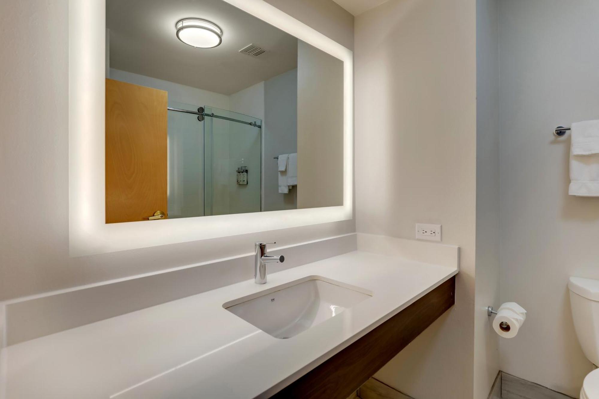 Holiday Inn Express Hotel & Suites Richmond By Ihg Kültér fotó