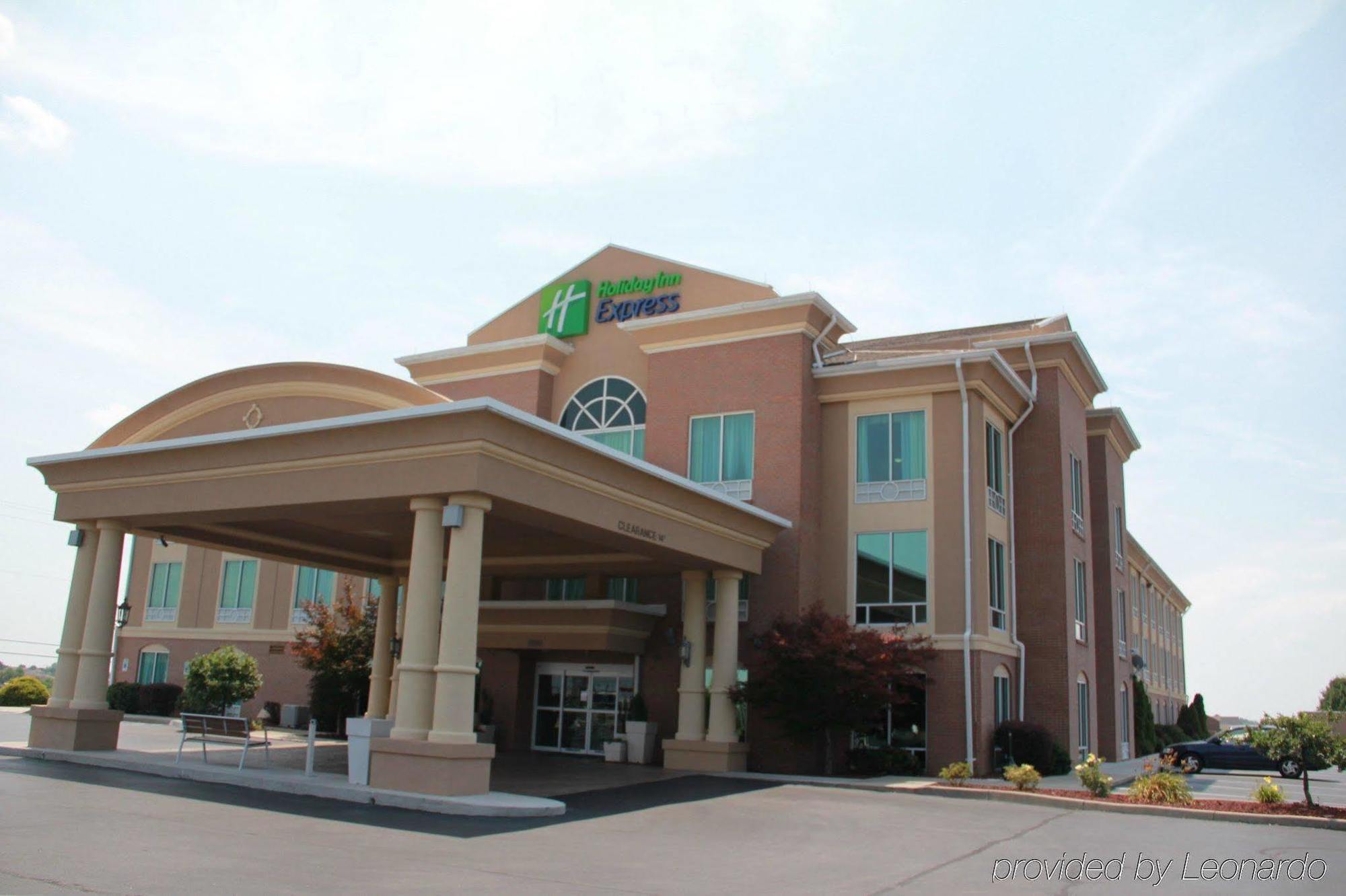 Holiday Inn Express Hotel & Suites Richmond By Ihg Kültér fotó