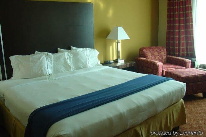 Holiday Inn Express Hotel & Suites Richmond By Ihg Kültér fotó